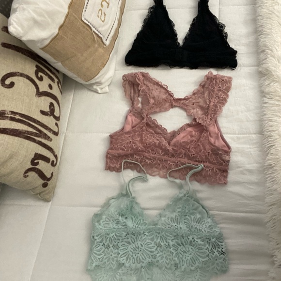 Lace Bralettes Sz.Small - Picture 8 of 11